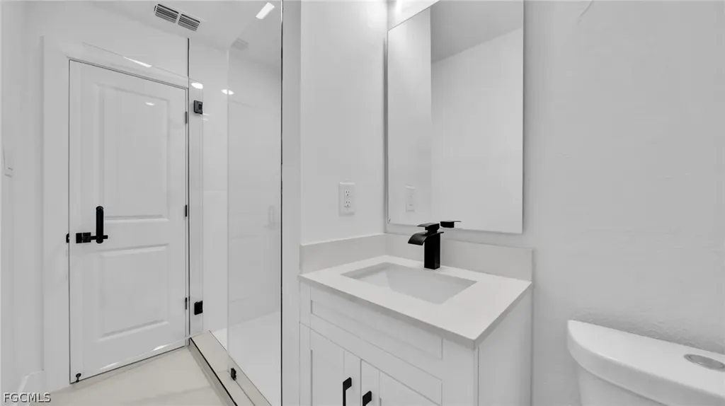 331 Washington Court Fort Myers Beach FL 33931