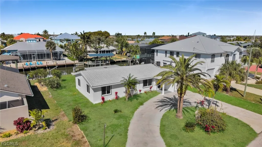 331 Washington Court Fort Myers Beach FL 33931