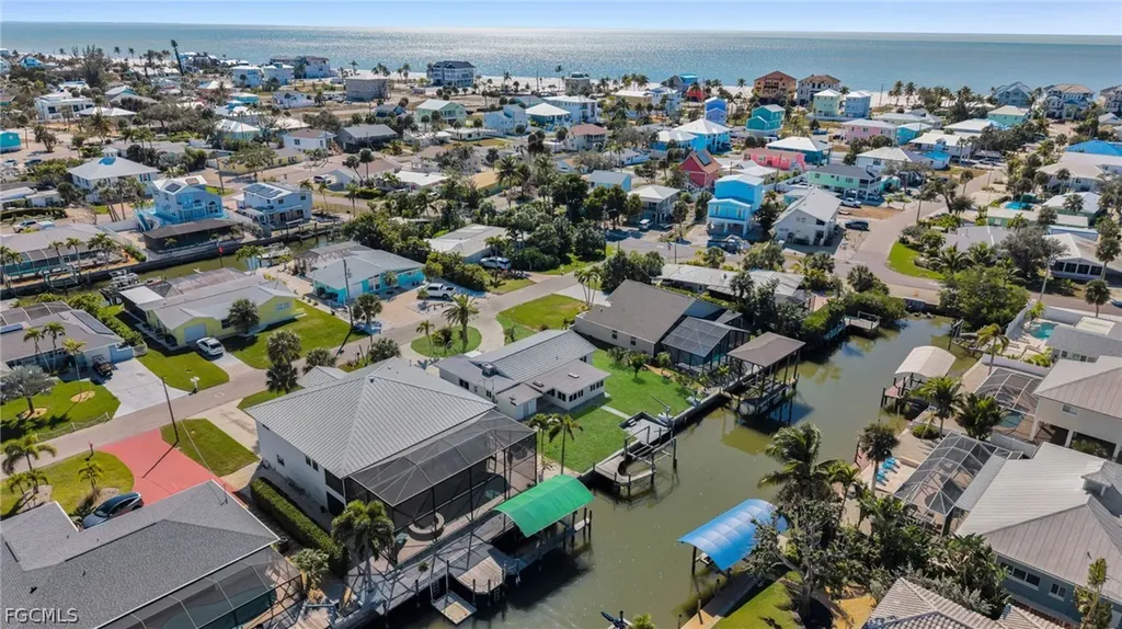 331 Washington Court Fort Myers Beach FL 33931