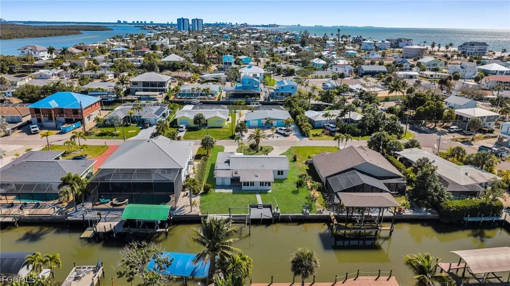 331 Washington Court Fort Myers Beach FL 33931