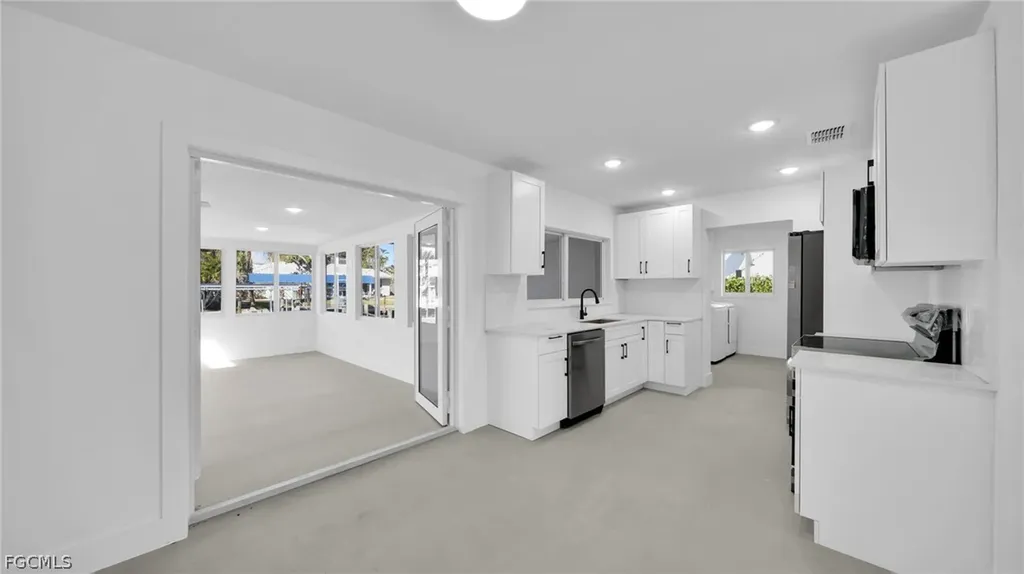 331 Washington Court Fort Myers Beach FL 33931