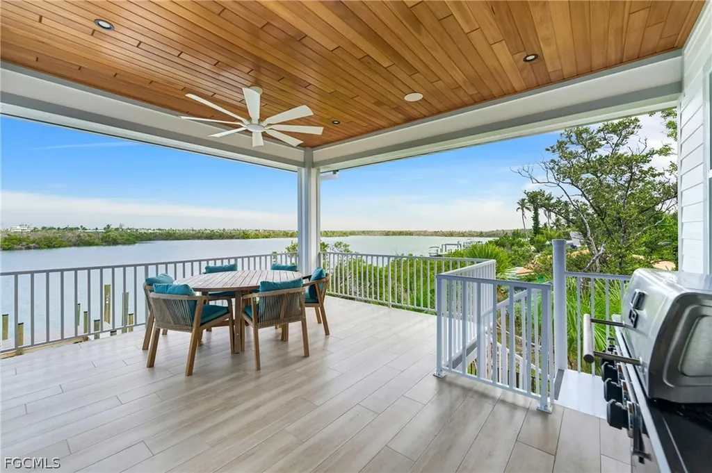 2651 Coconut Drive Sanibel FL 33957