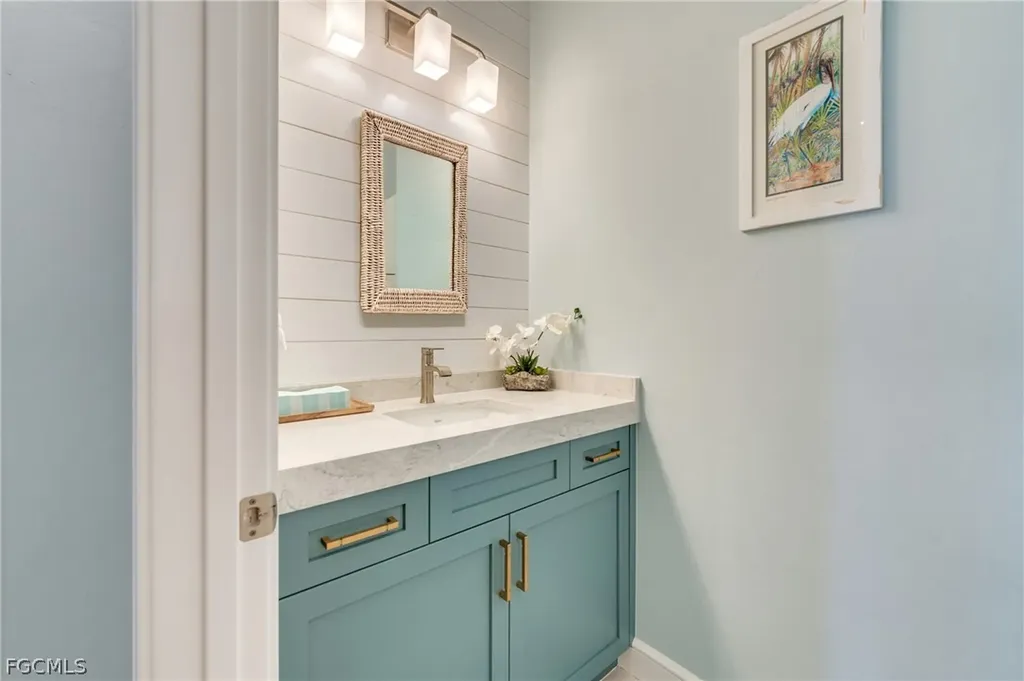 2651 Coconut Drive Sanibel FL 33957