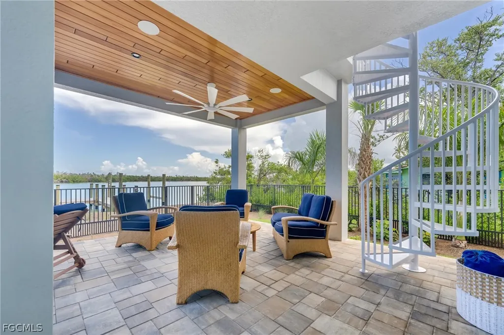 2651 Coconut Drive Sanibel FL 33957