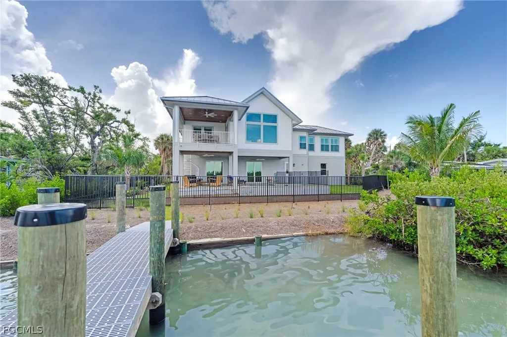 2651 Coconut Drive Sanibel FL 33957