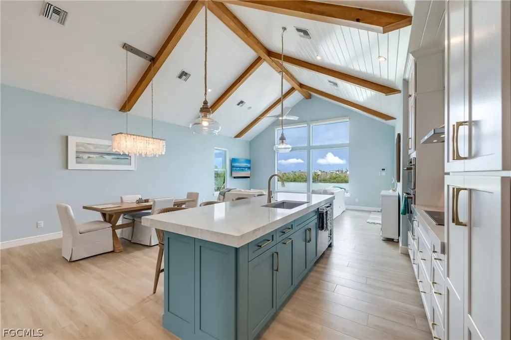 2651 Coconut Drive Sanibel FL 33957