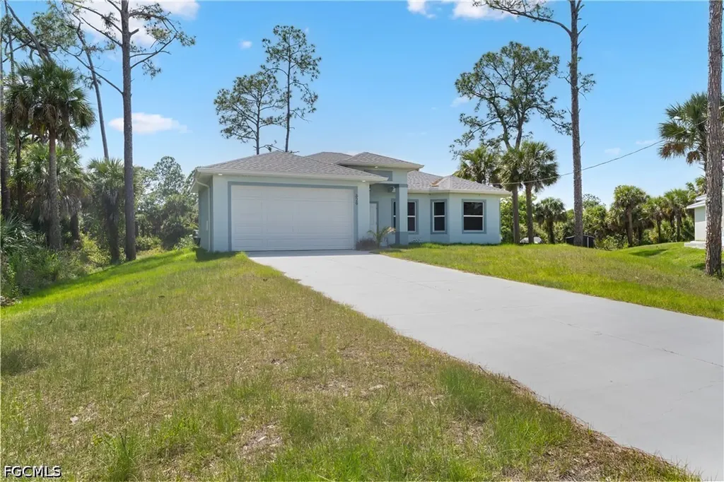 629 Loleta Court Lehigh Acres FL 33972