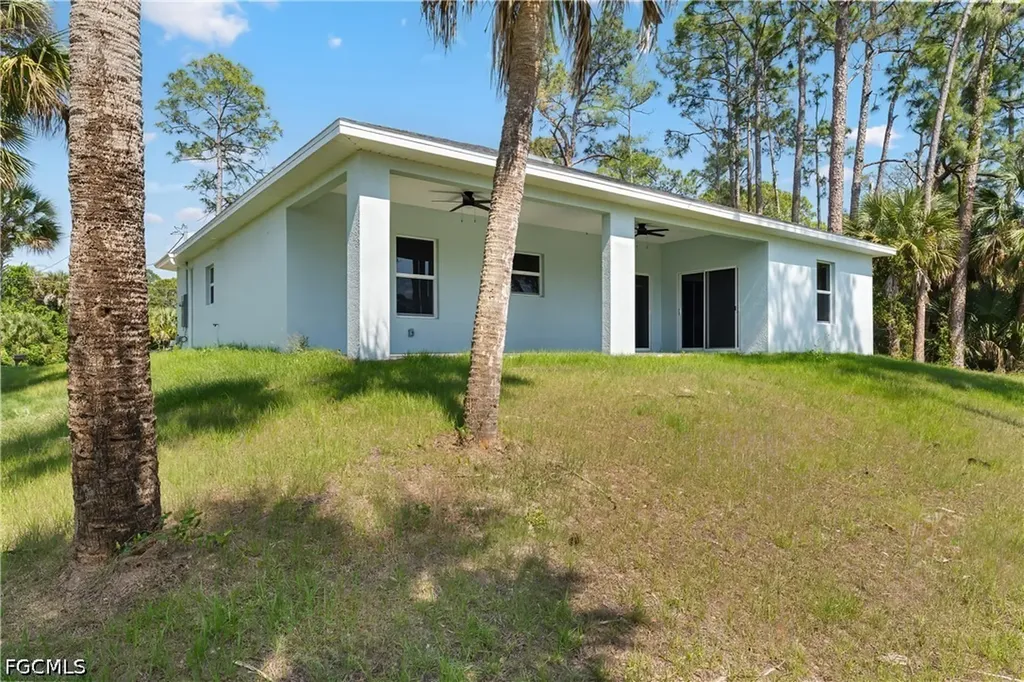 629 Loleta Court Lehigh Acres FL 33972