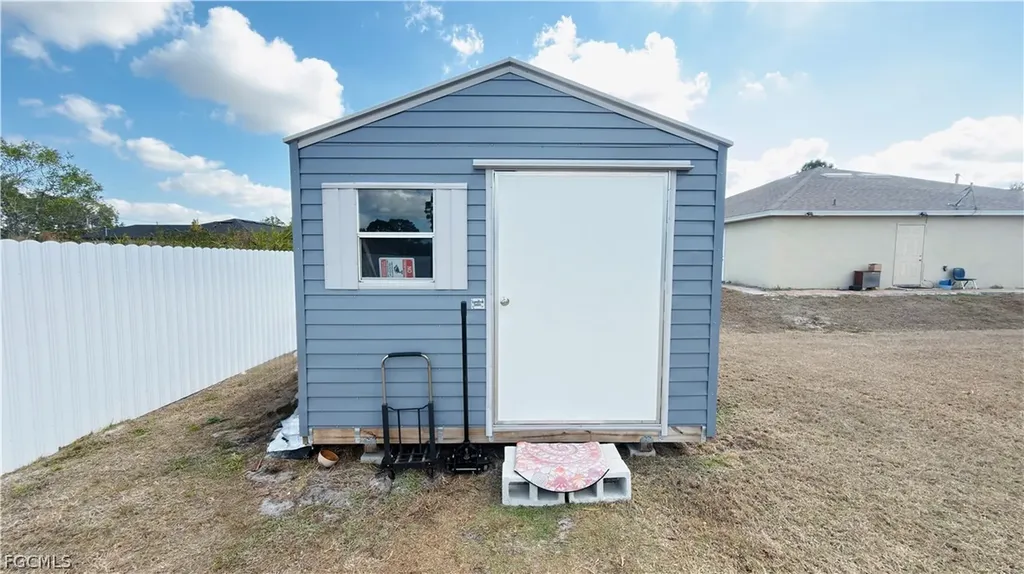 2616 27th Street W Lehigh Acres FL 33971