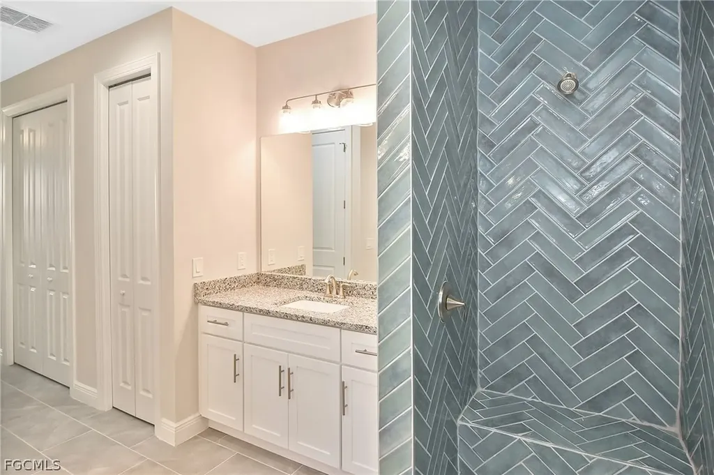 2504 NW 9th Avenue Cape Coral FL 33993