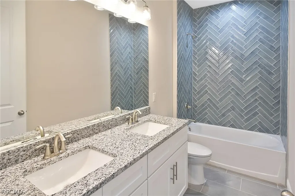2504 NW 9th Avenue Cape Coral FL 33993