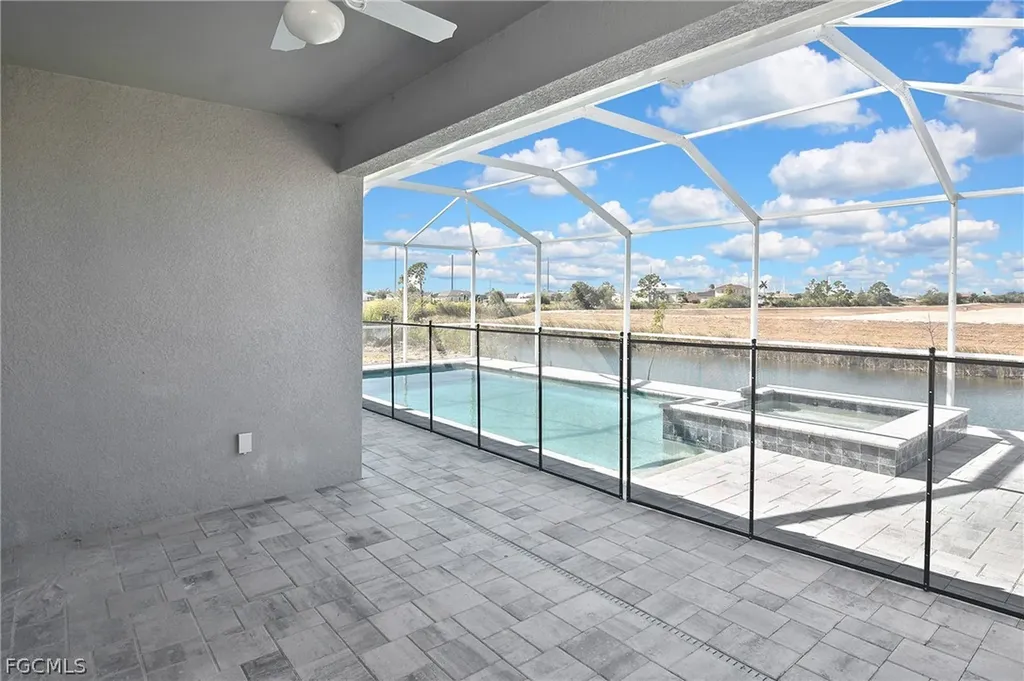 2504 NW 9th Avenue Cape Coral FL 33993