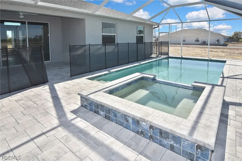 2504 NW 9th Avenue Cape Coral FL 33993