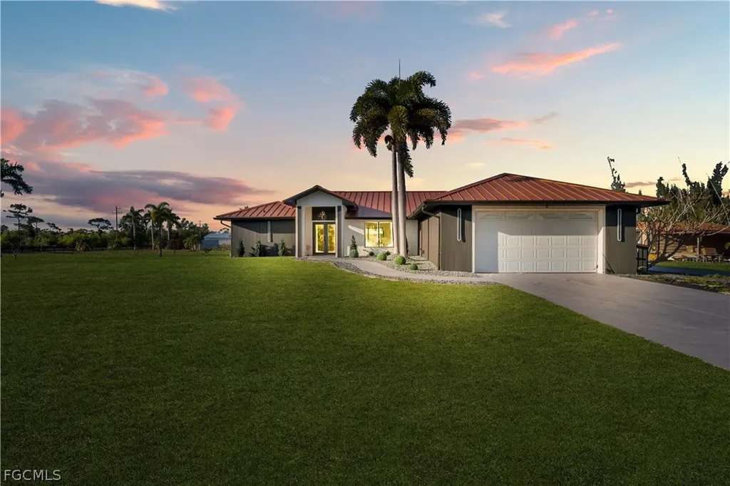 4882 Woodstock Road St. James City FL 33956