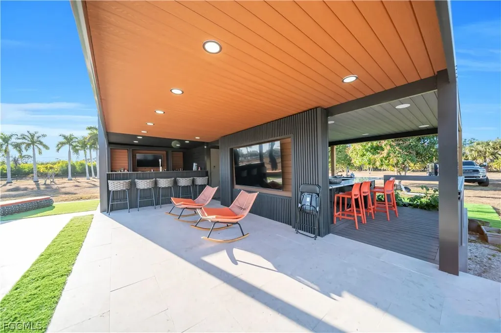 4882 Woodstock Road St. James City FL 33956