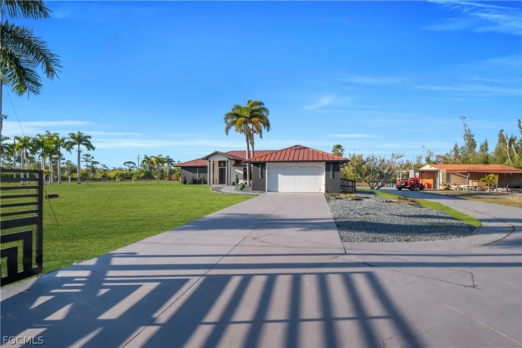 4882 Woodstock Road St. James City FL 33956