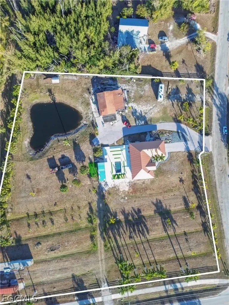 4882 Woodstock Road St. James City FL 33956