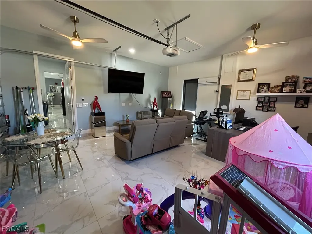 2509 65th Street W Lehigh Acres FL 33971