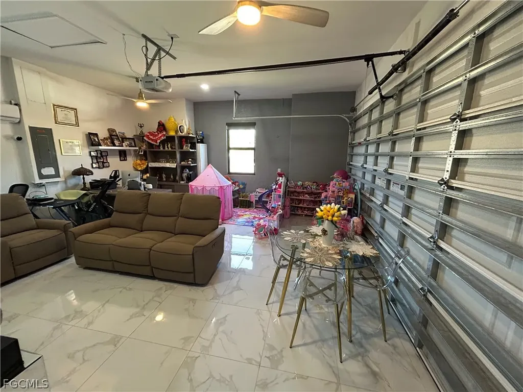 2509 65th Street W Lehigh Acres FL 33971