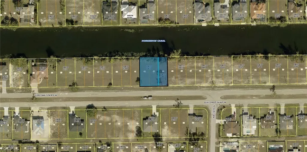 2841 & 2839 Diplomat Parkway W Cape Coral FL 33993