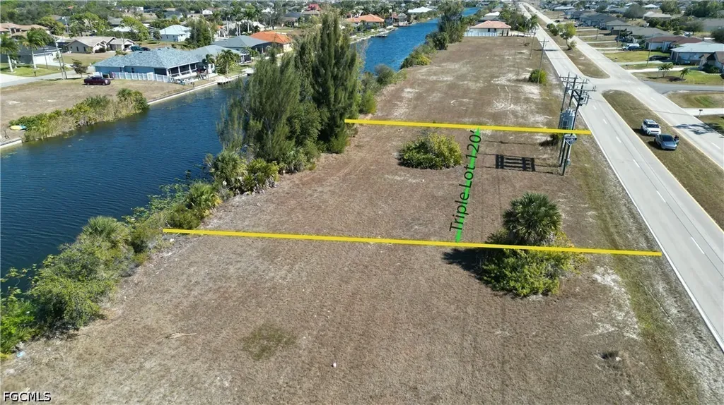 2841 & 2839 Diplomat Parkway W Cape Coral FL 33993