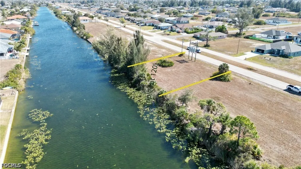 2841 & 2839 Diplomat Parkway W Cape Coral FL 33993