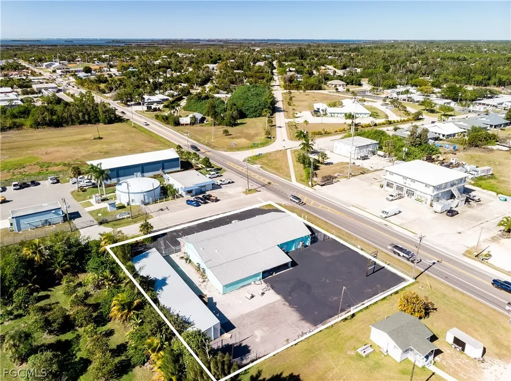 5261 Pine Island Road Bokeelia FL 33922