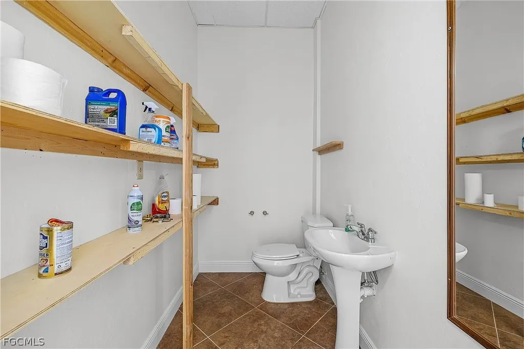 5261 Pine Island Road Bokeelia FL 33922