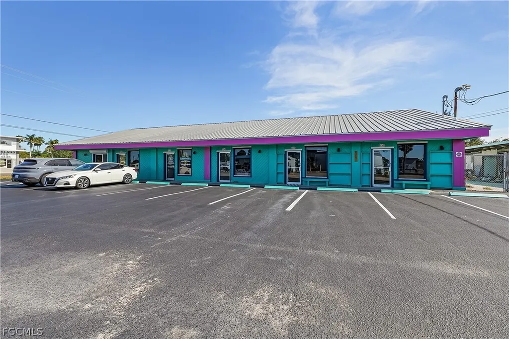5261 Pine Island Road Bokeelia FL 33922