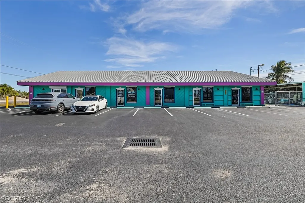5261 Pine Island Road Bokeelia FL 33922