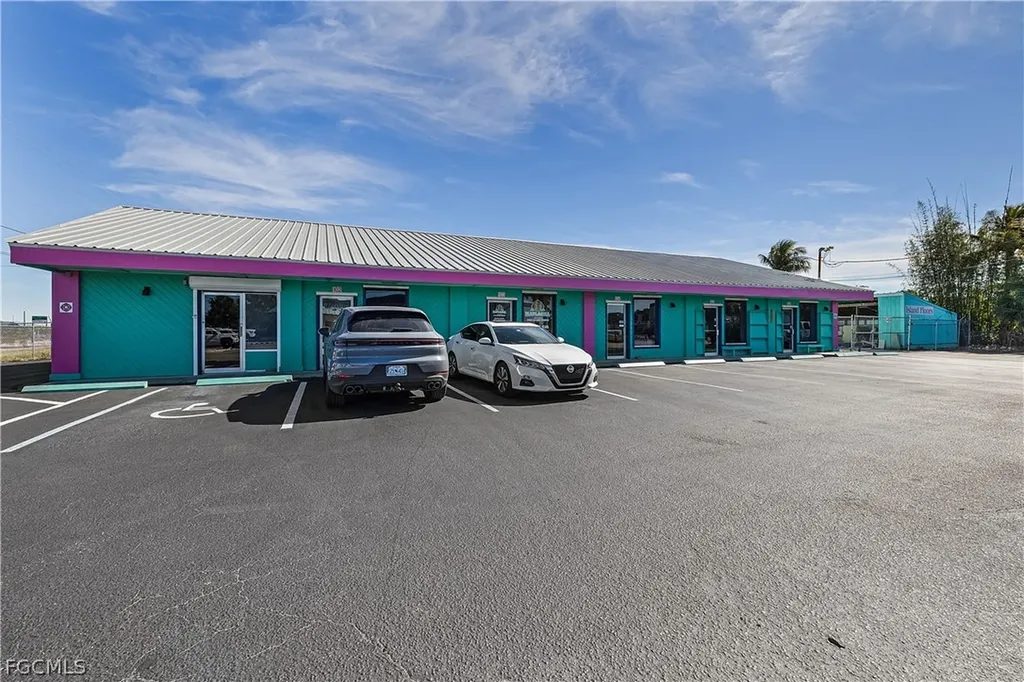 5261 Pine Island Road Bokeelia FL 33922