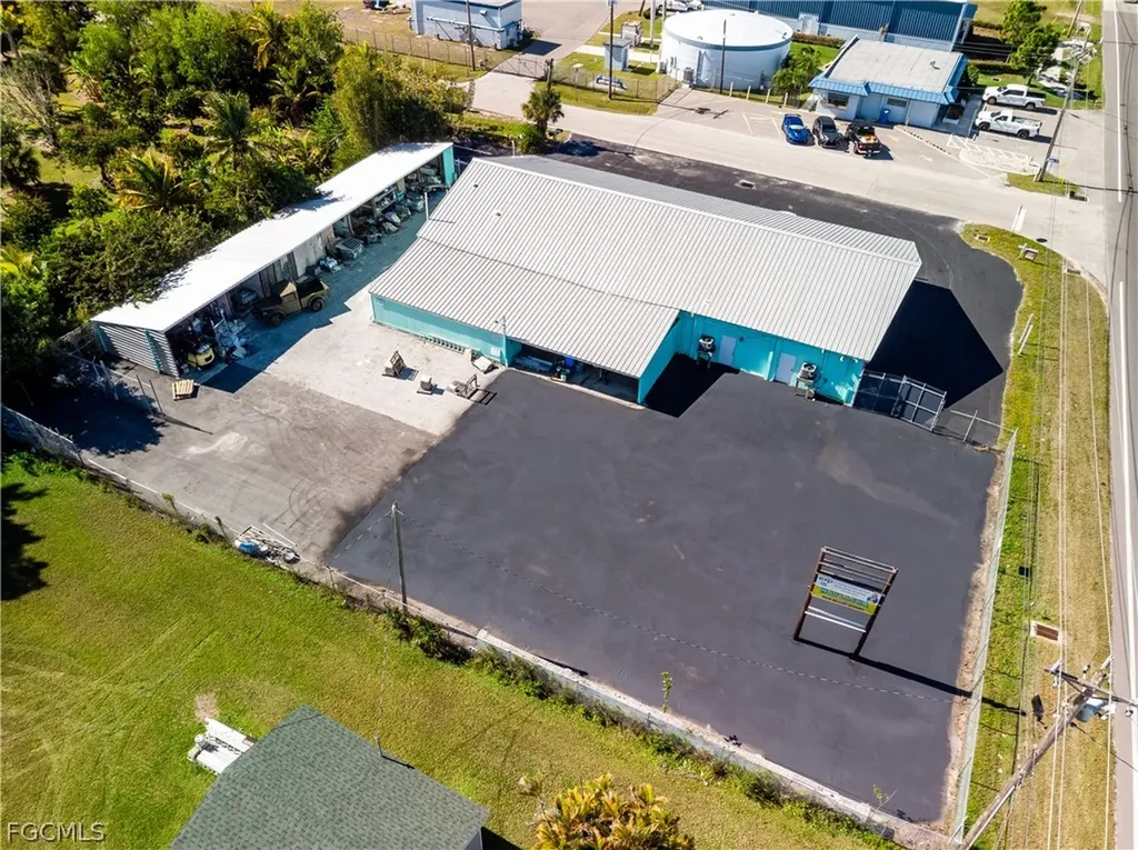 5261 Pine Island Road Bokeelia FL 33922