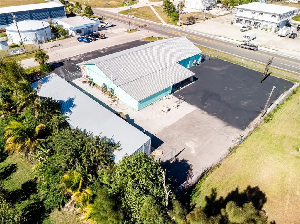 5261 Pine Island Road Bokeelia FL 33922