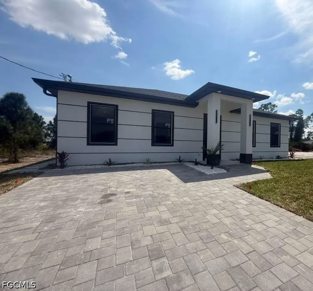 717 Devon Street Lehigh Acres FL 33974