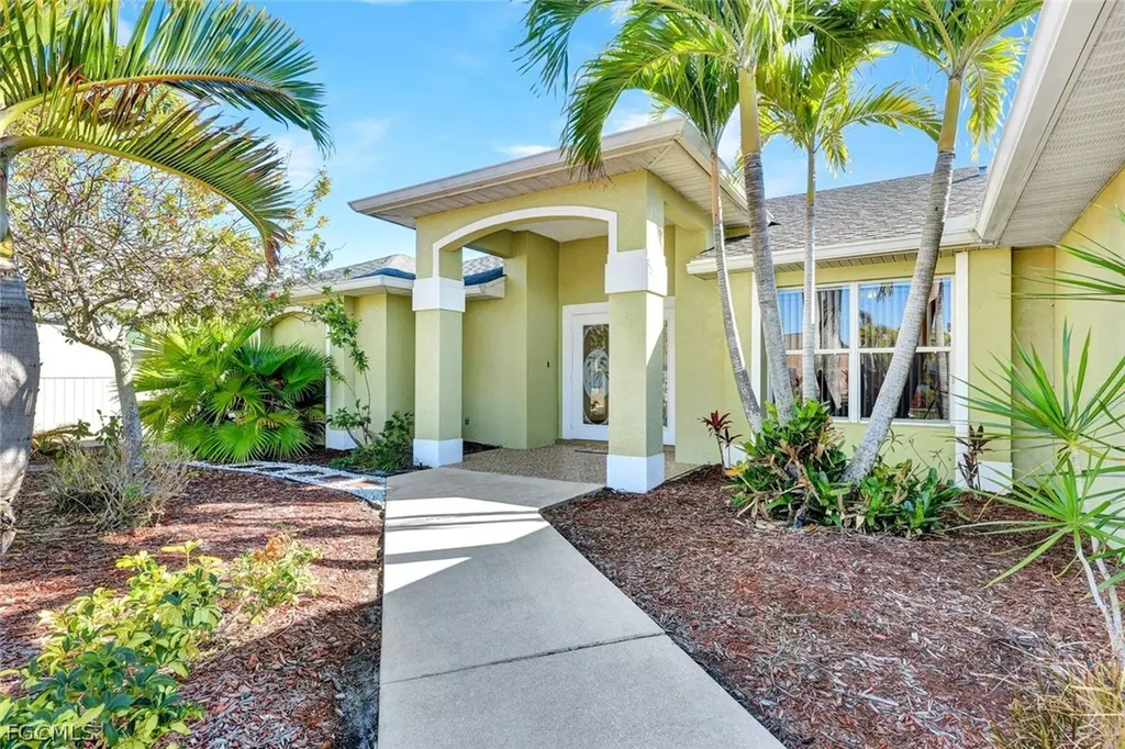 2648 SW 31st Lane Cape Coral FL 33914
