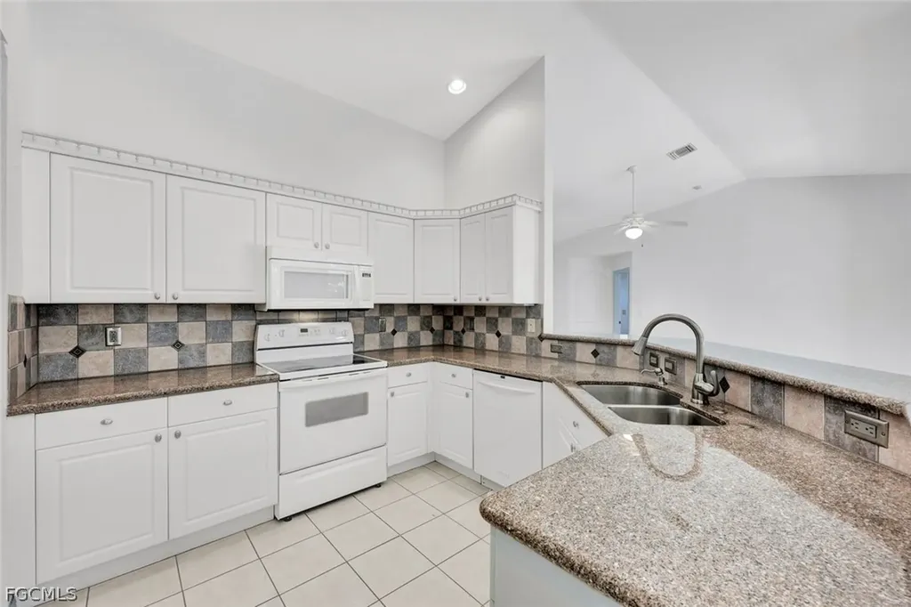2648 SW 31st Lane Cape Coral FL 33914