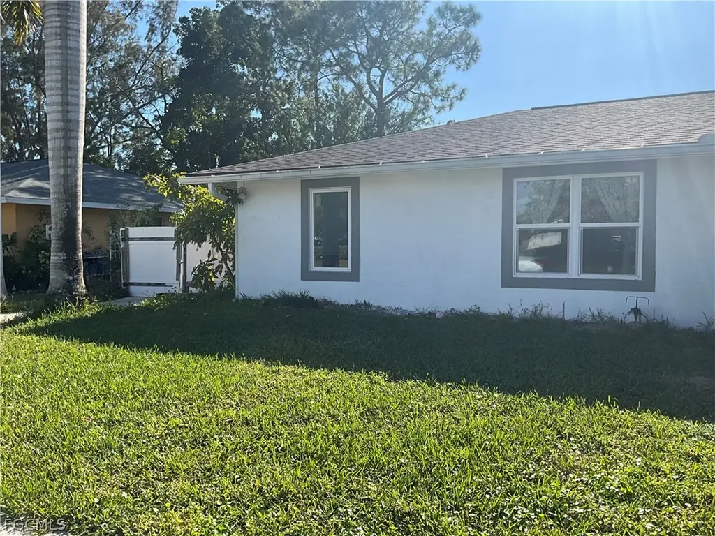 2729 53rd Terrace SW Naples FL 34116