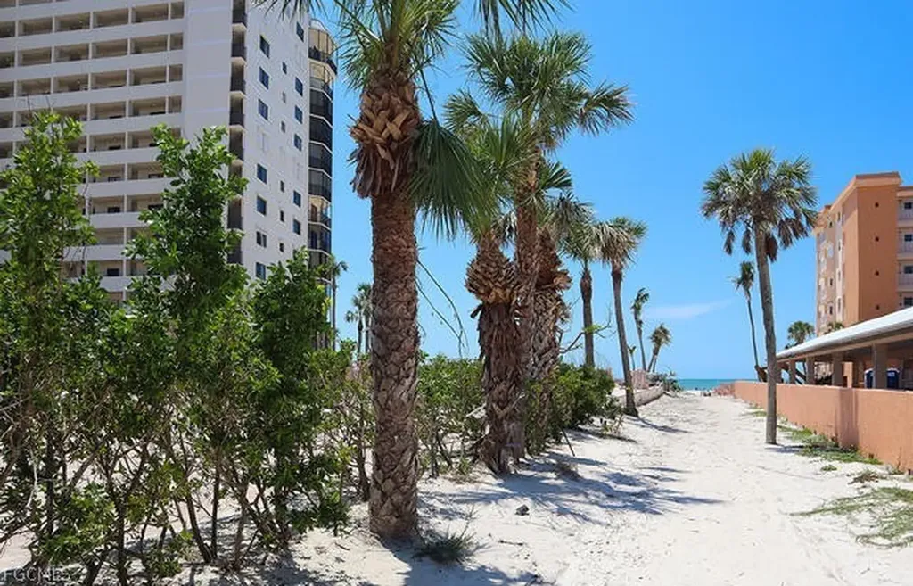 7401 Bella Lago Drive Fort Myers Beach FL 33931