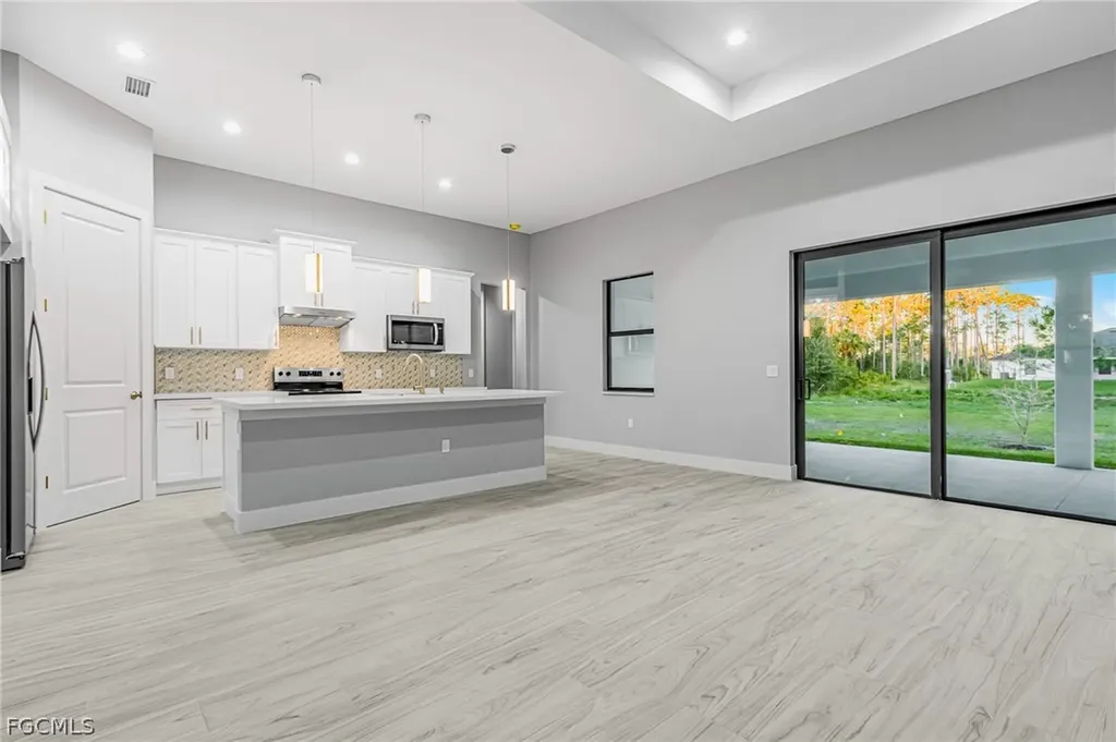1014 Magnolia Avenue Lehigh Acres FL 33972