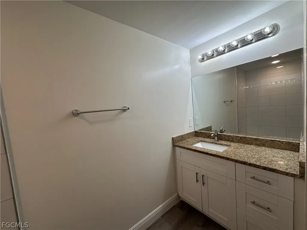136 Francis Avenue Fort Myers FL 33916