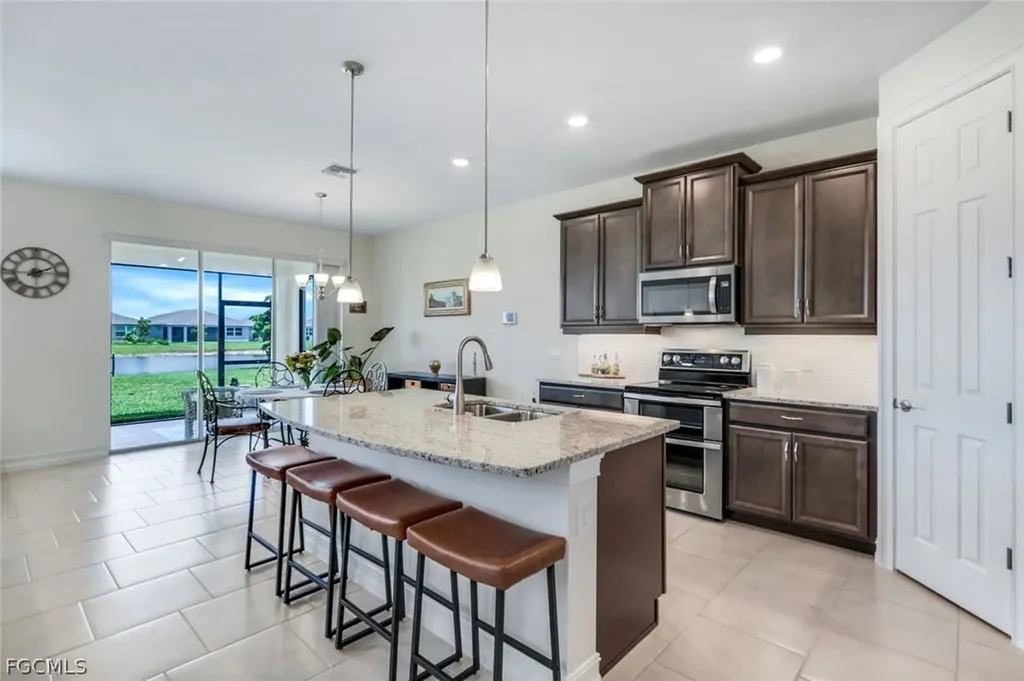 421 Coral Reef Place Cape Coral FL 33993