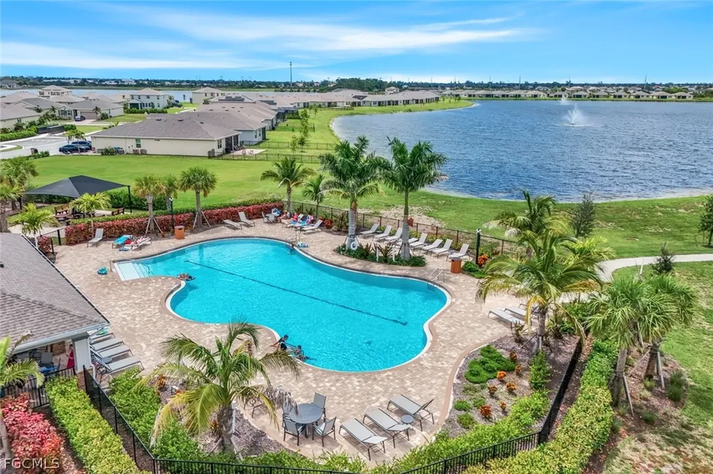 421 Coral Reef Place Cape Coral FL 33993