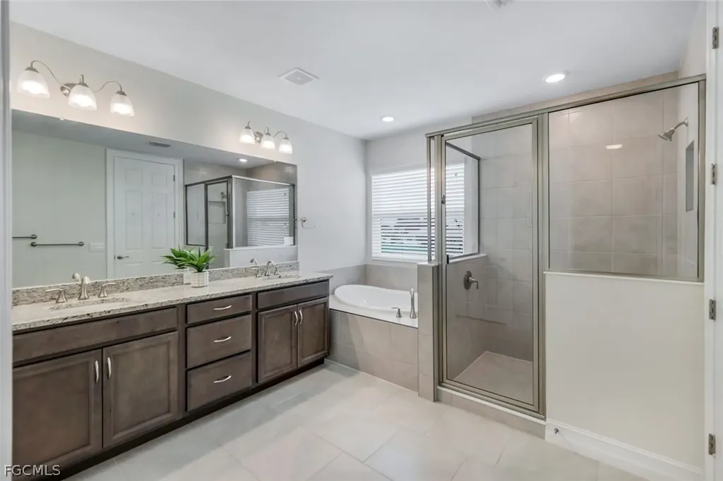 421 Coral Reef Place Cape Coral FL 33993