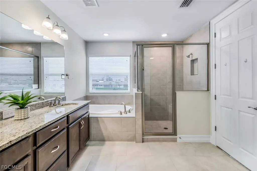 421 Coral Reef Place Cape Coral FL 33993