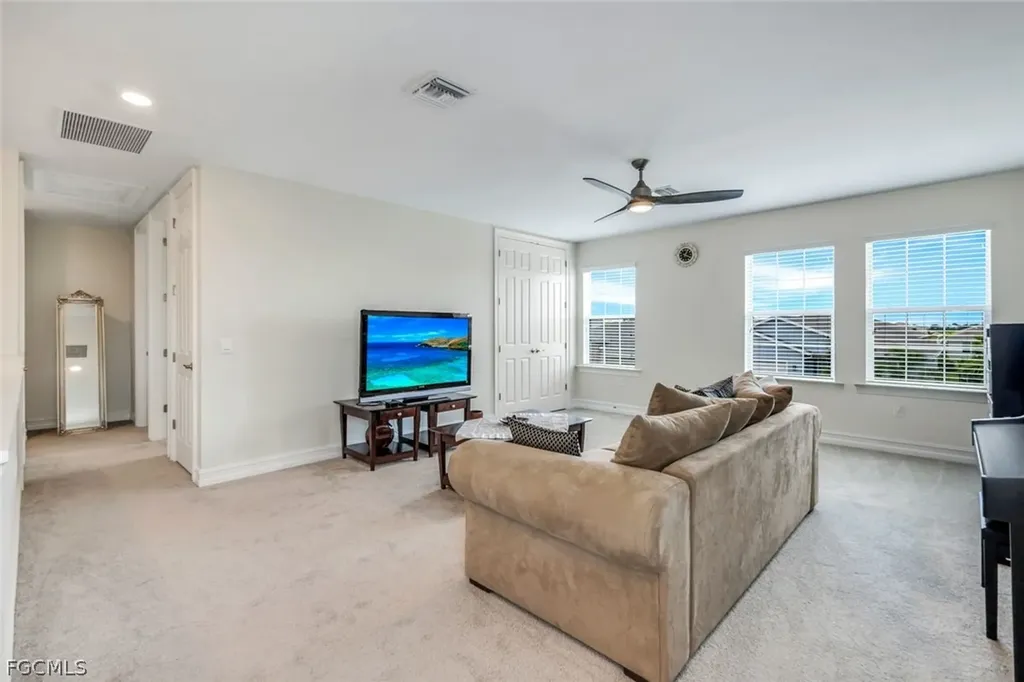 421 Coral Reef Place Cape Coral FL 33993