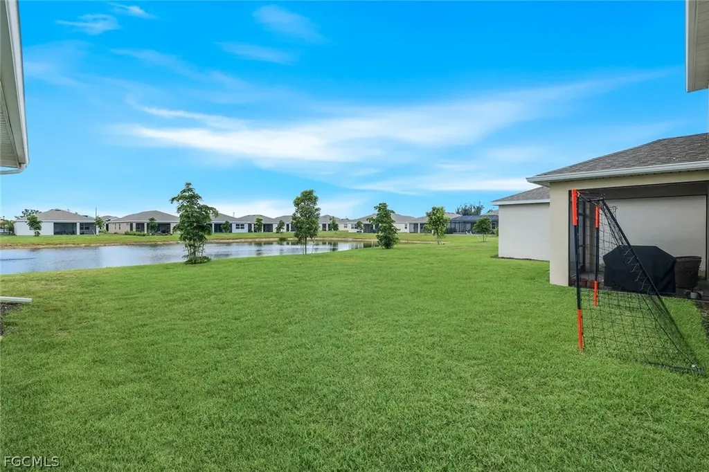 421 Coral Reef Place Cape Coral FL 33993