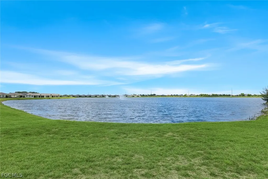 421 Coral Reef Place Cape Coral FL 33993