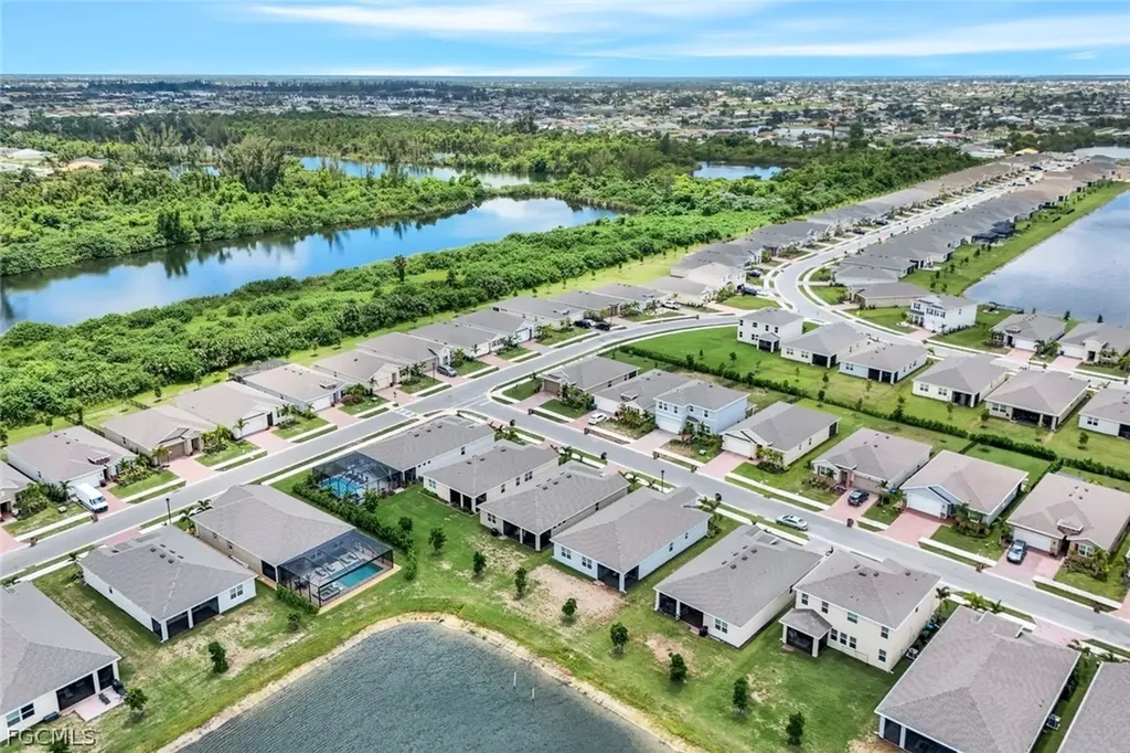 421 Coral Reef Place Cape Coral FL 33993