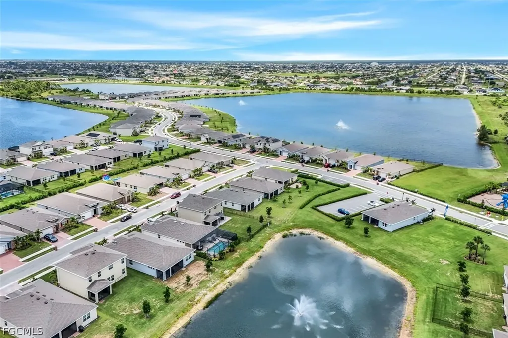 421 Coral Reef Place Cape Coral FL 33993