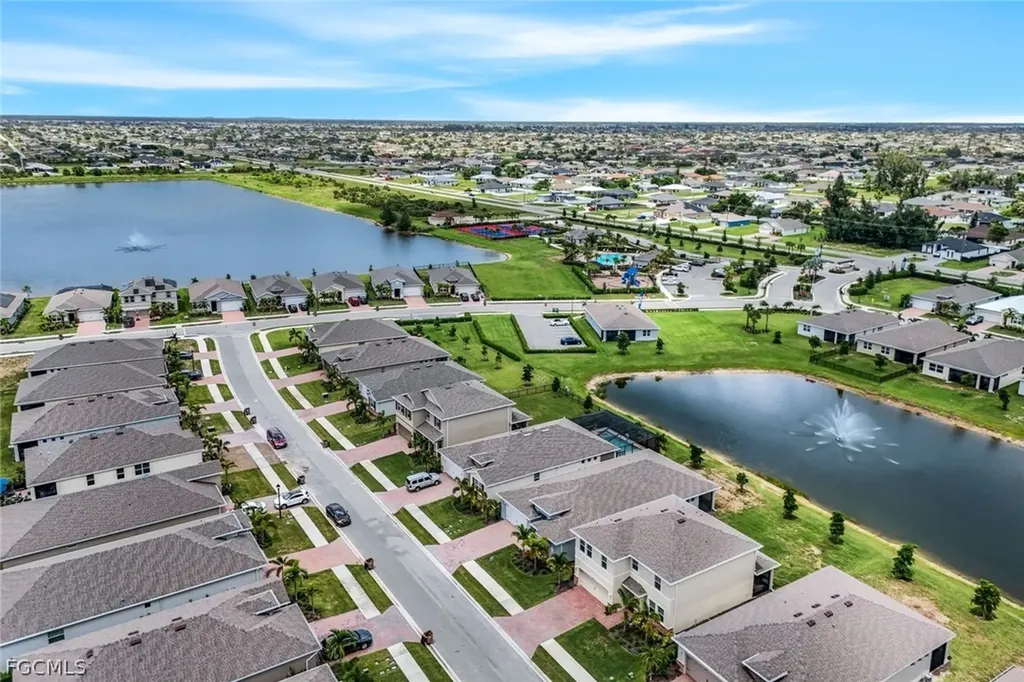 421 Coral Reef Place Cape Coral FL 33993